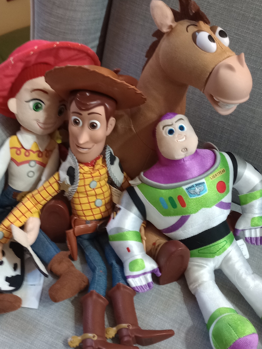 4 Medium Stuffed Disney Characters